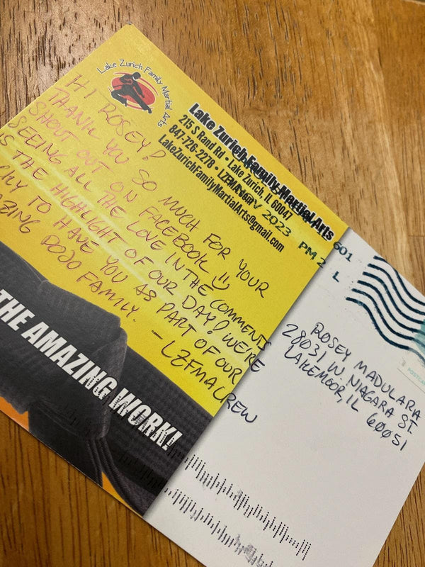5 Reasons You Should Be Using Postcards